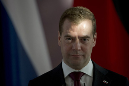 Медведев разрешил отключать газ населению при двухмесячном долге