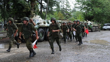На российской военной базе в Абхазии начались учения