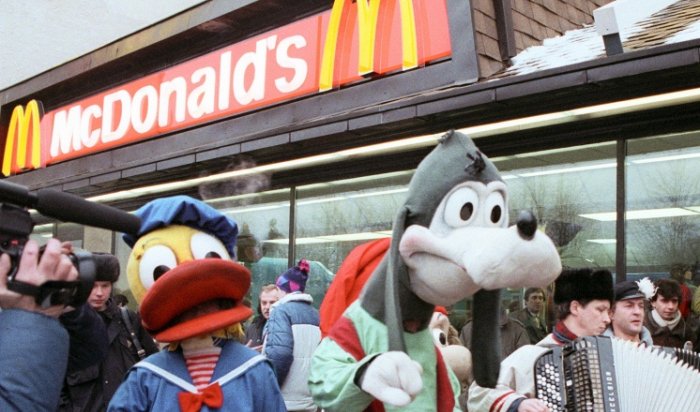 Российские власти не собираются запрещать работу сети ресторанов McDonald's