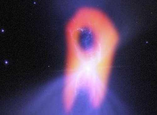 Телескоп ALMA делает новый снимок туманности Бумеранга - самого холодного места во всей Вселенной