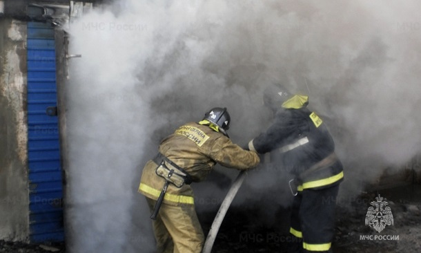 Пенсионер пострадал на пожаре в Братске