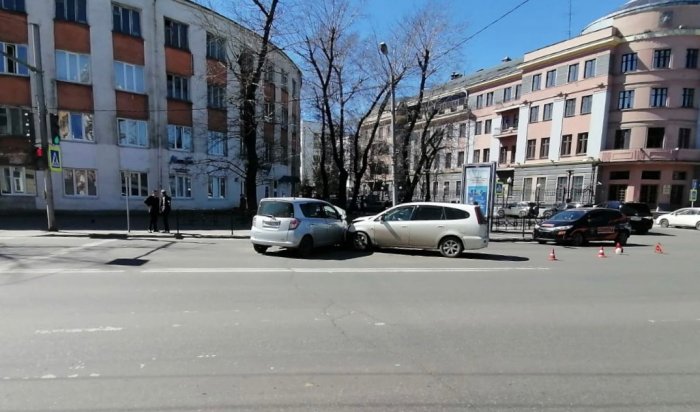 За прошедшую неделю в Иркутске и Иркутском районе произошло 18 ДТП