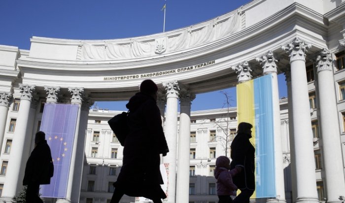Украина предложила России "обеспечить прекращение огня с 19 января