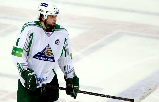 Хоккеист Кирилл Кольцов стал самым результативным защитником в истории чемпионатов России