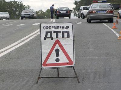 ДТП в Иркутске: мотоциклист врезался в бетонное ограждение, пассажирка погибла