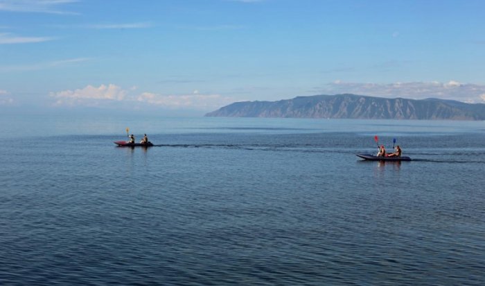 Рыбаки на Байкале незаконно ловили омуль с помощью сетей