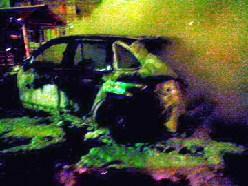 В Иркутске ночью сгорел кроссовер Porsche Cayenne
