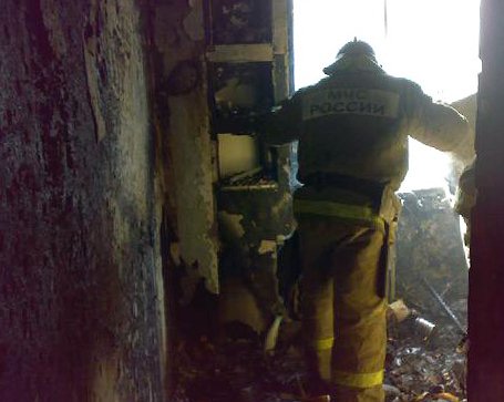 Из горящего дома в Ангарске эвакуировали 22 человека