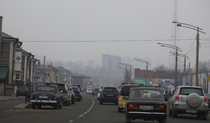 Дым от торфяных пожаров «повис» над Иркутском