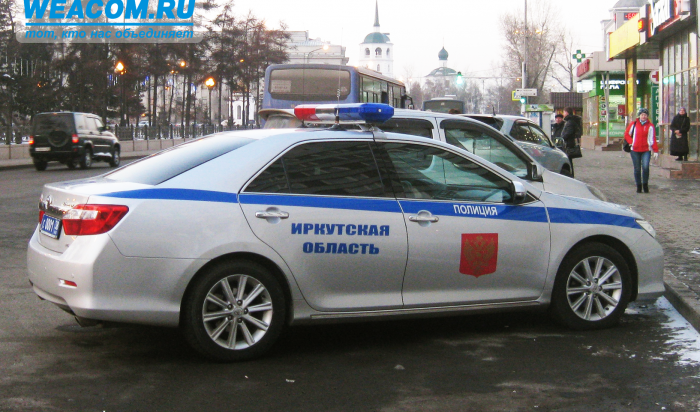 Работник иркутской автомастерской угнал машину клиента и попал на ней в авари