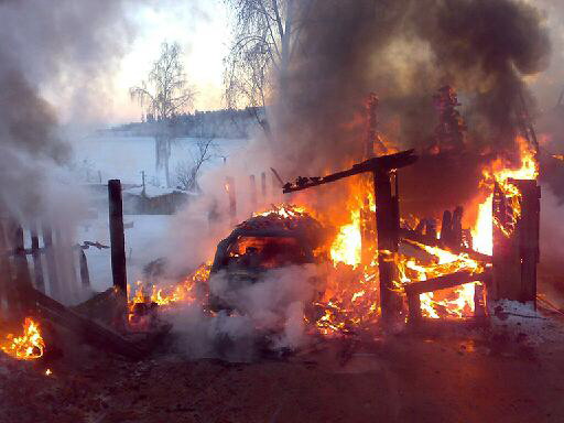 За текущий год 22 автомобиля были уничтожены огнем из-за неисправной электропроводки