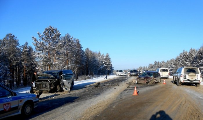 Три человека пострадали в двух ДТП на Качугском тракте за последние сутки