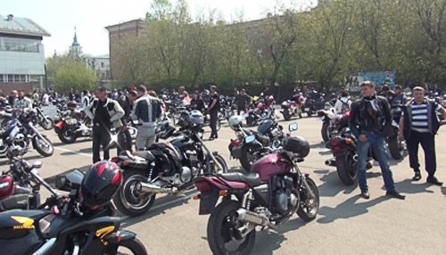 250 мотоциклистов стали участниками мотопробега в Иркутске