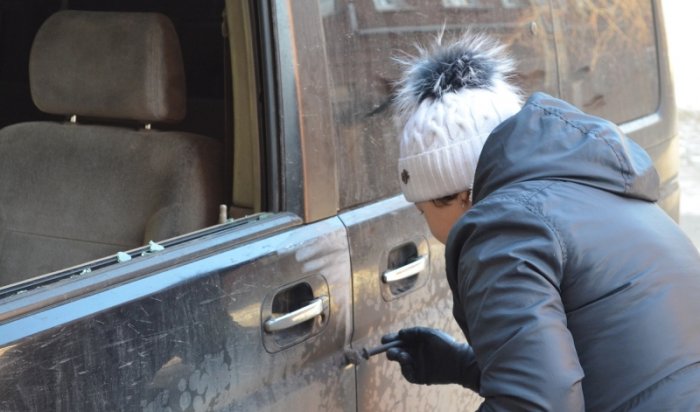 В Приангарье задержали подозреваемых в кражах из автомобилей