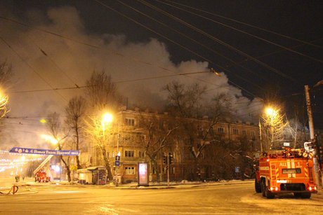 Жилой дом горел в центре Иркутска
