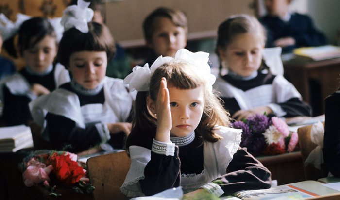 К концу мая будет утверждена единая школьная форма для учащихся Иркутской области