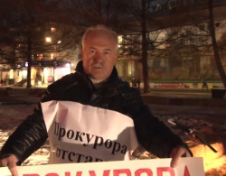 Владимир Жуков приостановил голодовку "до решения вопросов