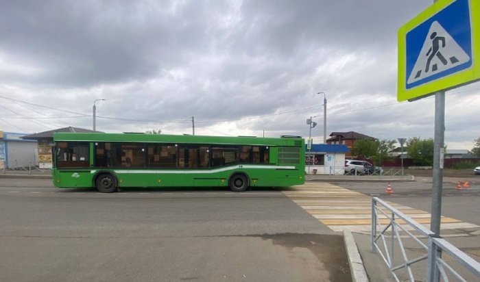 В Иркутске автобус сбил женщину