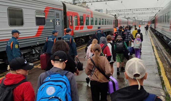 В Приангарье приехали 24 ребенка из Омской области, пострадавшей от наводнения