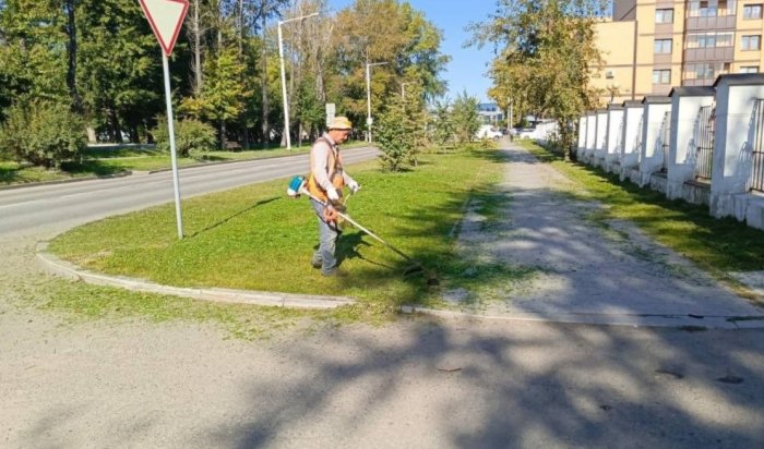 Улицы во всех районах Иркутска приводят в порядок