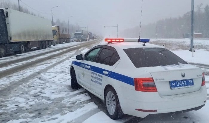 В Слюдянском районе ограничили движение транспорта для большегрузов и автобусов