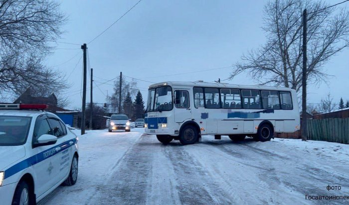 Пять человек пострадали в ДТП с автобусом в Эхирит-Булагатском районе