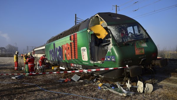 В Швейцарии в результате столкновения двух поездов пострадали 49 человек