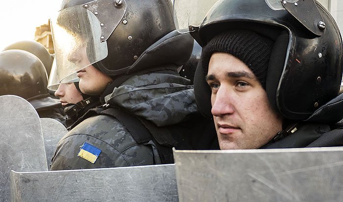 В Харькове во время шествия прогремел мощный взрыв