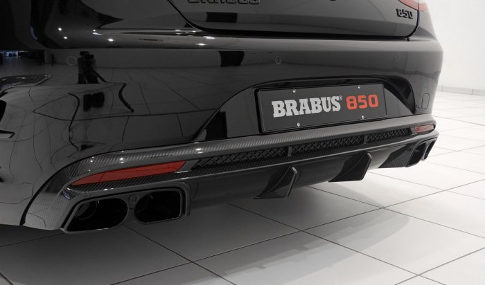 Брабус поставил на купе S-Class шестилитровый V8 с двумя турбокомпрессорами