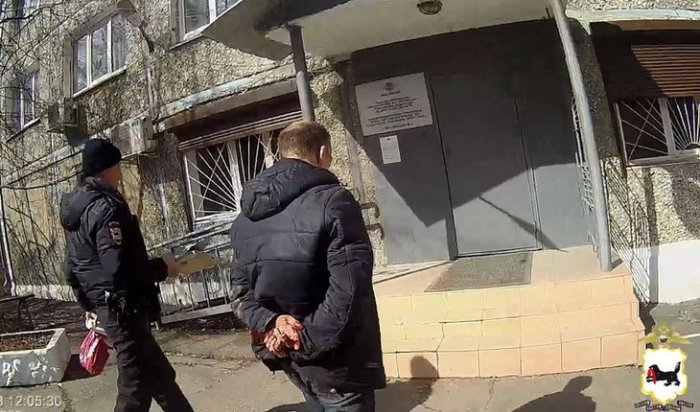 Бастрыкин затребовал доклад по делу о покушении на убийство школьницы в Иркутске