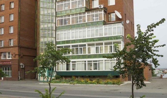 Часть домов Октябрьского района Иркутска осталась без света из-за аварии