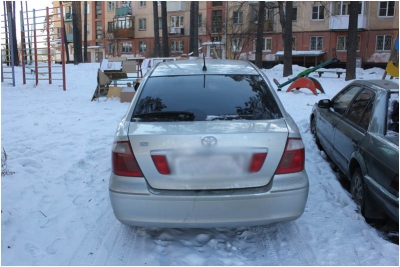В Ангарске полиция разыскивает подозреваемых в похищении автомобиля