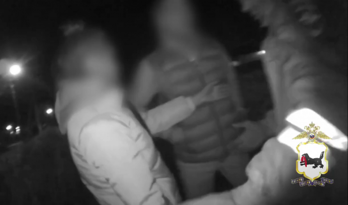 В Зиме мужчину осудили за нападение на полицейских (Видео)