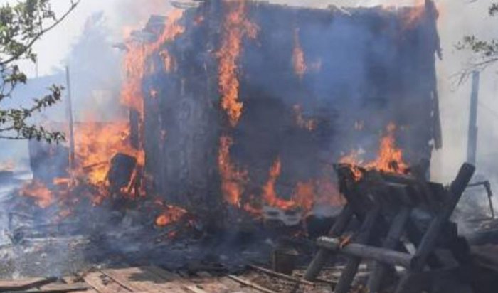 Мужчина погиб при пожаре в Братске