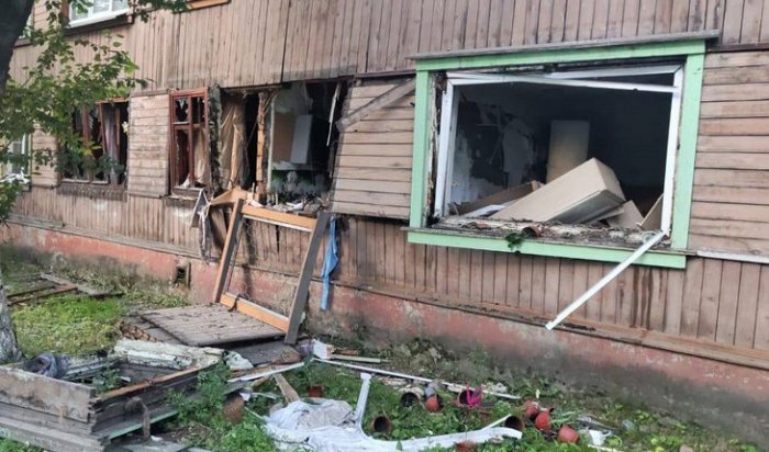 Два человека получили травмы при взрыве электрокотла в доме на Севастопольской
