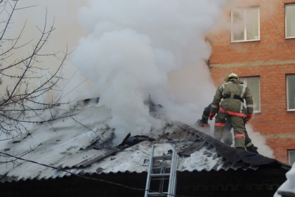 В центре Иркутска горел жилой дом
