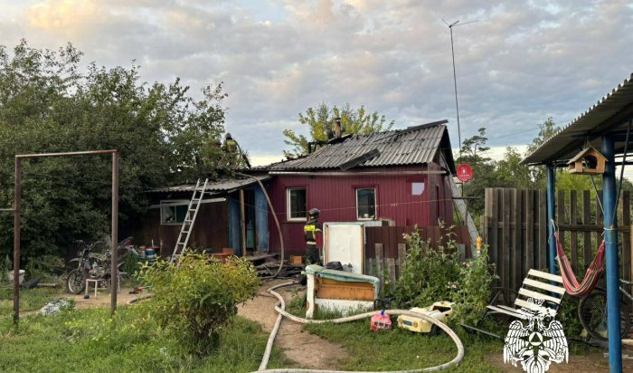 Иркутянин пострадал при попытке потушить пожар