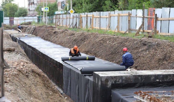 На Баррикад в Иркутске завершено строительство ключевого участка теплового луча
