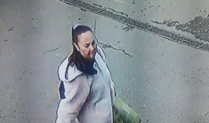 В Иркутске разыскивают женщину, расплатившуюся чужой картой (Видео)