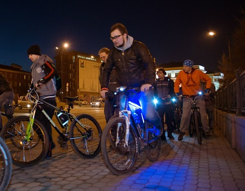 «Велосветлячки» проедут по улицам Иркутска 28 марта