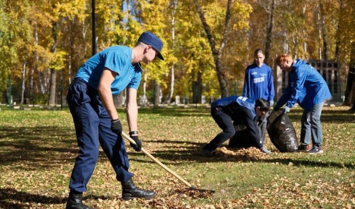Три тысячи кубометров мусора собрали во время субботника в Иркутске