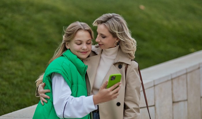 Иркутяне стали увлекаться вертикальными короткими сериалами