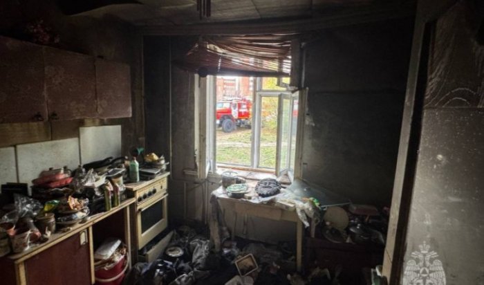 12-летняя школьница спасла женщину при пожаре в Братске