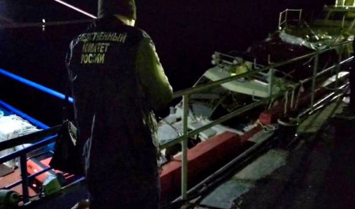 Кобзев прокомментировал инцидент со столкновением катера и корабля в Листвянке