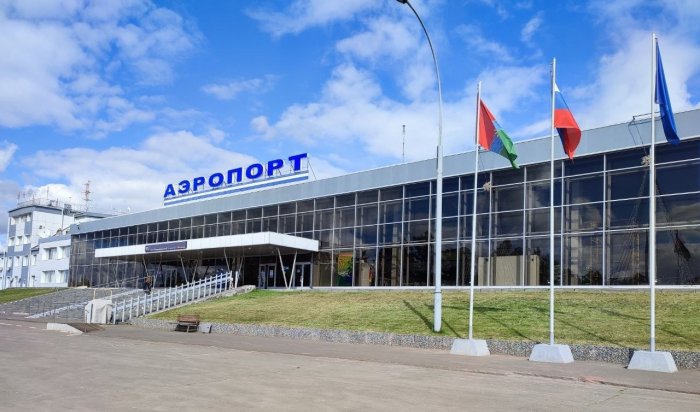 Три рейса из Братска задержаны из-за снегопада