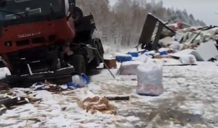 На федеральной трассе в Куйтунском районе произошло массовое ДТП с большегрузами (Видео)