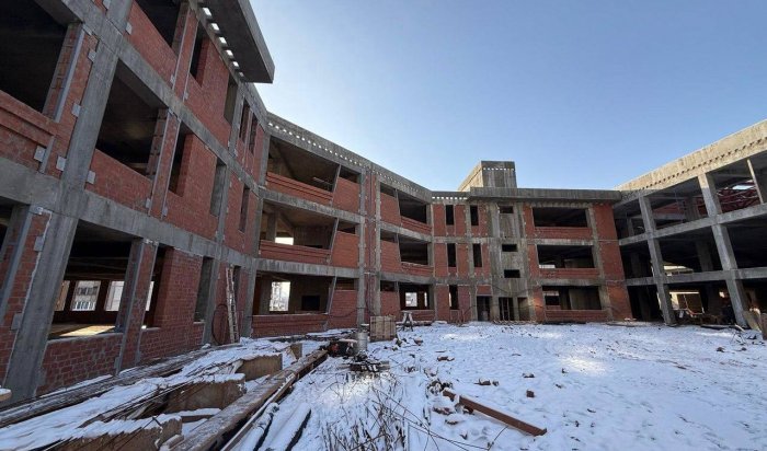 Новая школа в Братске готова на 30%