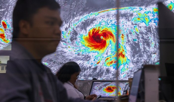 На Филиппинах эвакуировали почти миллион человек из-за тайфуна