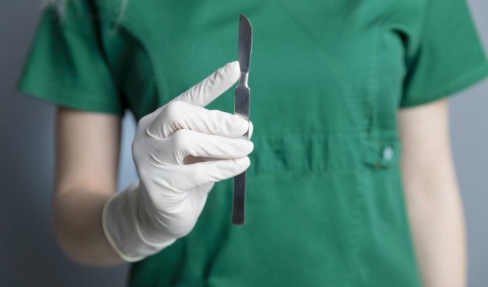 Хирурги в Иркутске спасли ребенка с редким осложнением после менингококковой инфекции