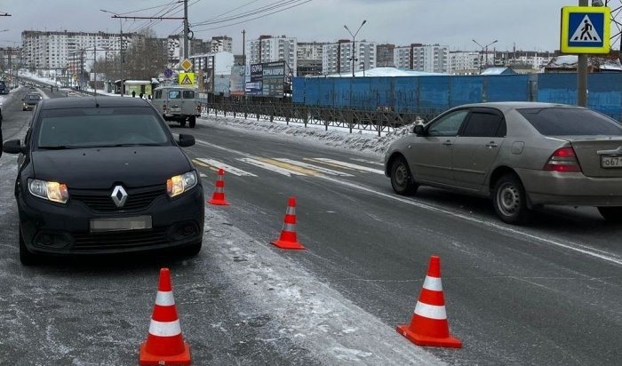 В Братске пенсионерка попала под колеса иномарки
